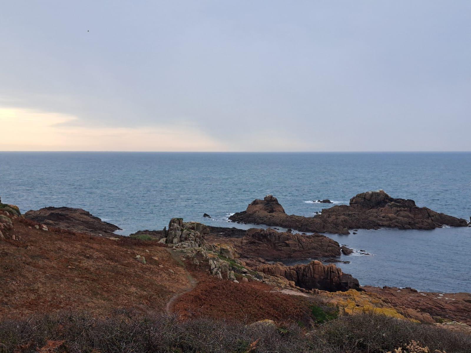 Voyage Jersey 09-2025