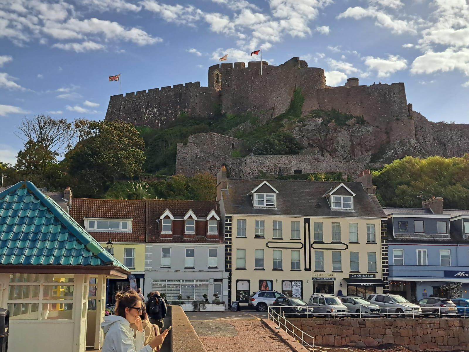 Voyage Jersey 09-2025